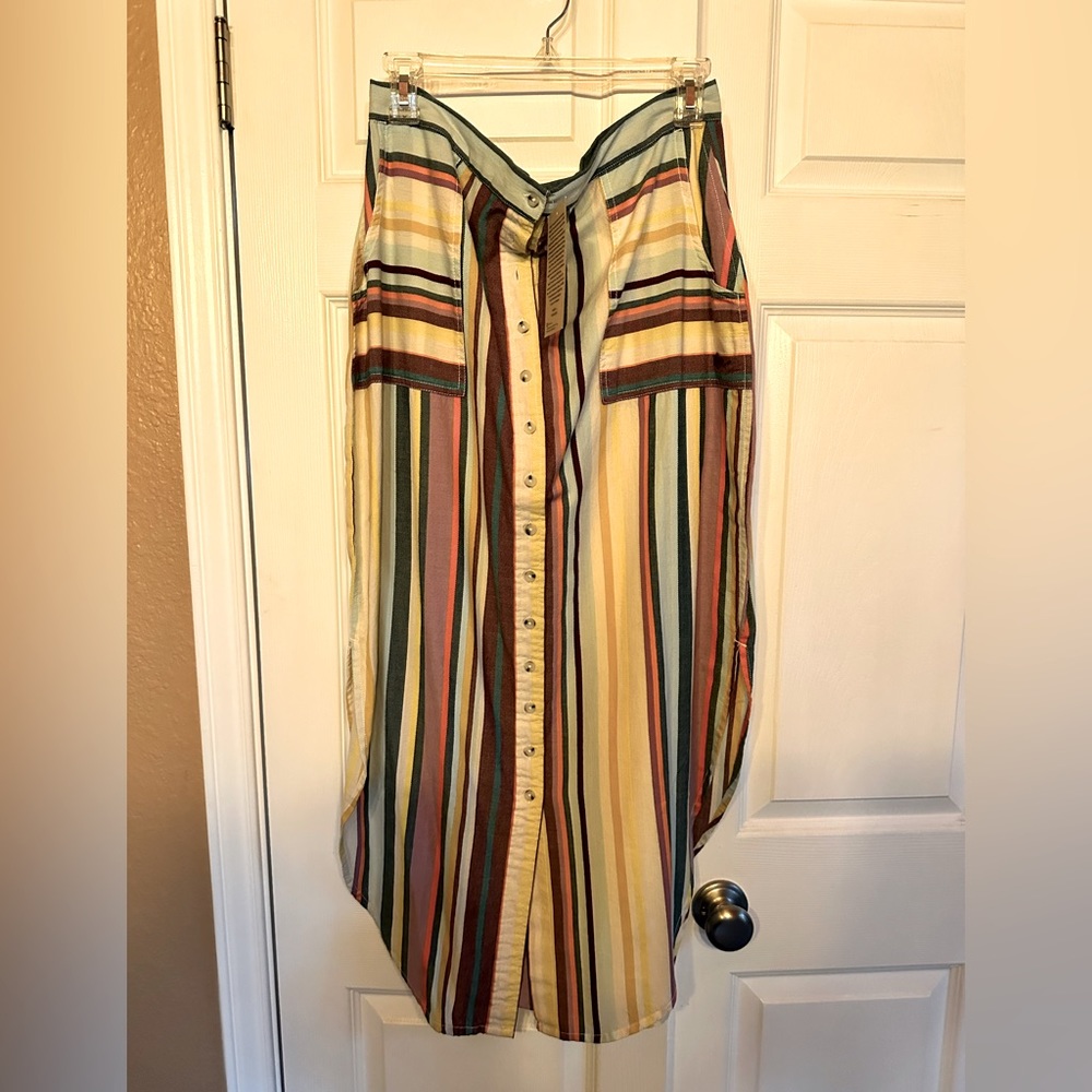 NWT Kabul skirt